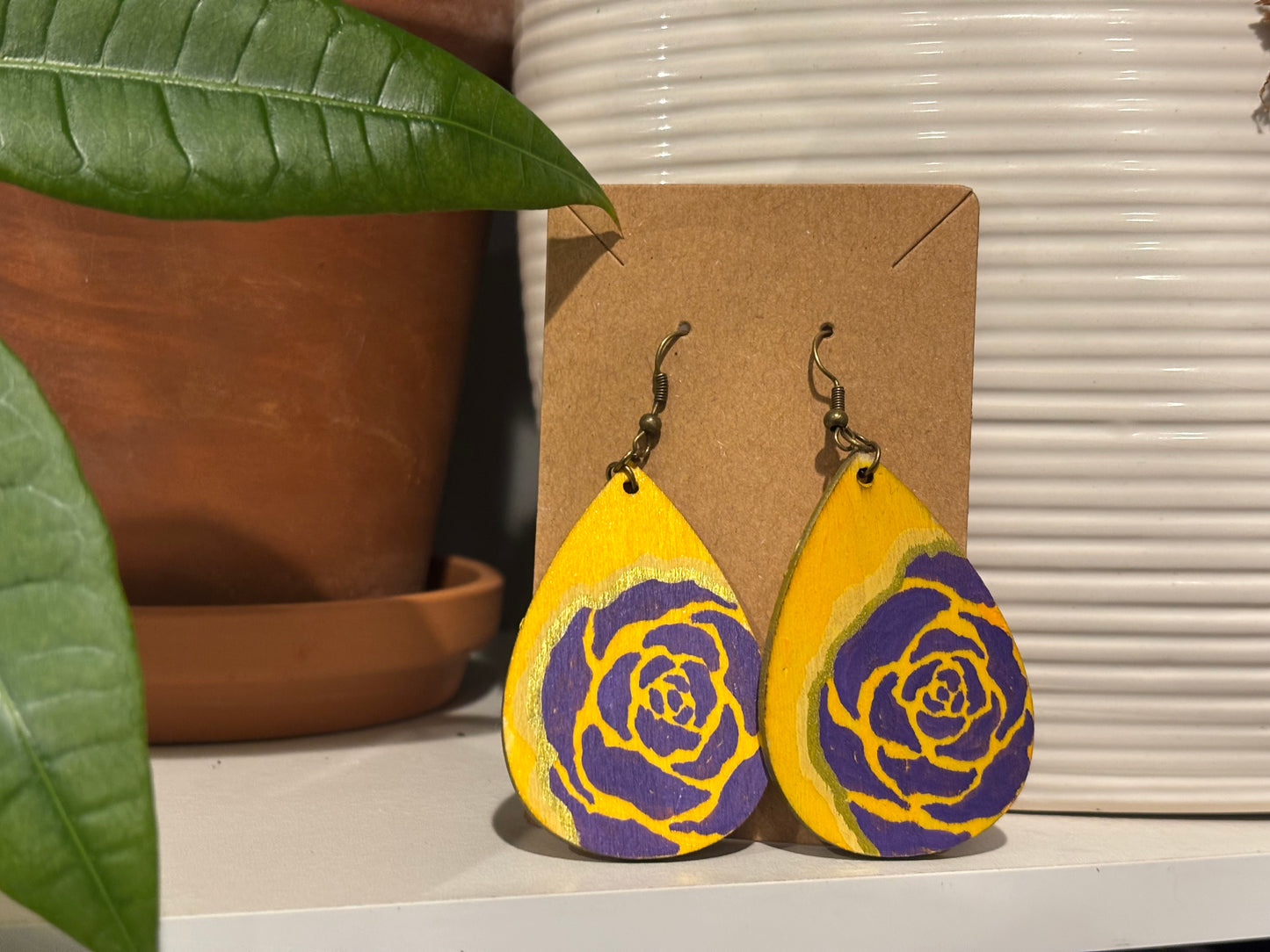 Deep Purple in Gold Roses